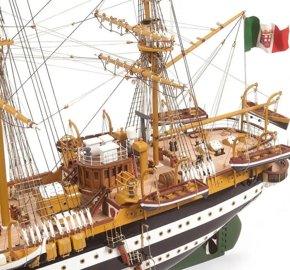 Amerigo Vespucci Basic 1:100 sans voile OCCRE - OCCRE