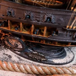 Base pour maquette bateau en bois du Flying Dutchman - OCCRE