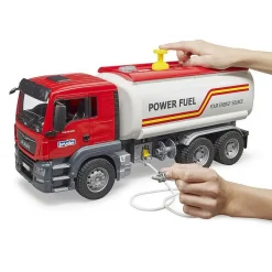 Camion citerne Man TGS - Bruder