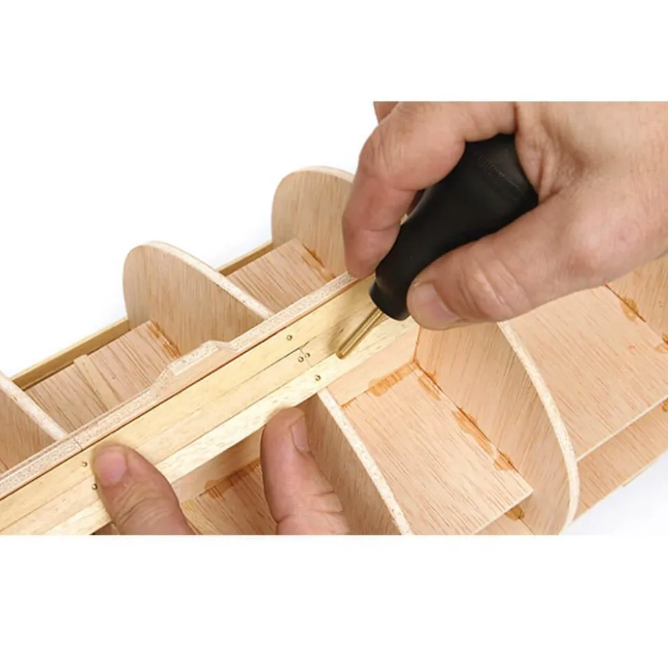 Coffret outils pour maquettes en bois - OCCRE