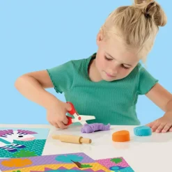 Couper forme de pate à modeler - SES Creative