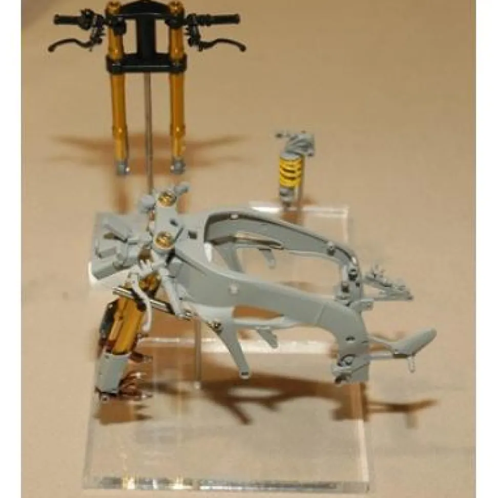 Fourche Yamaha YZR M1 - 1/12e - Tamiya - Tamiya