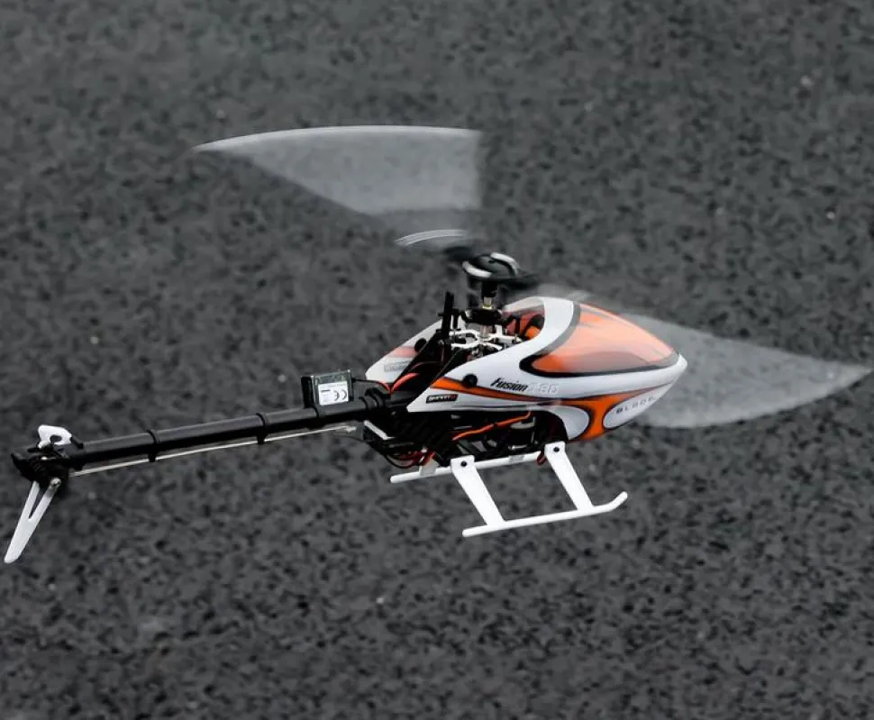 Fusion 180 Smart BNF Basic - Blade