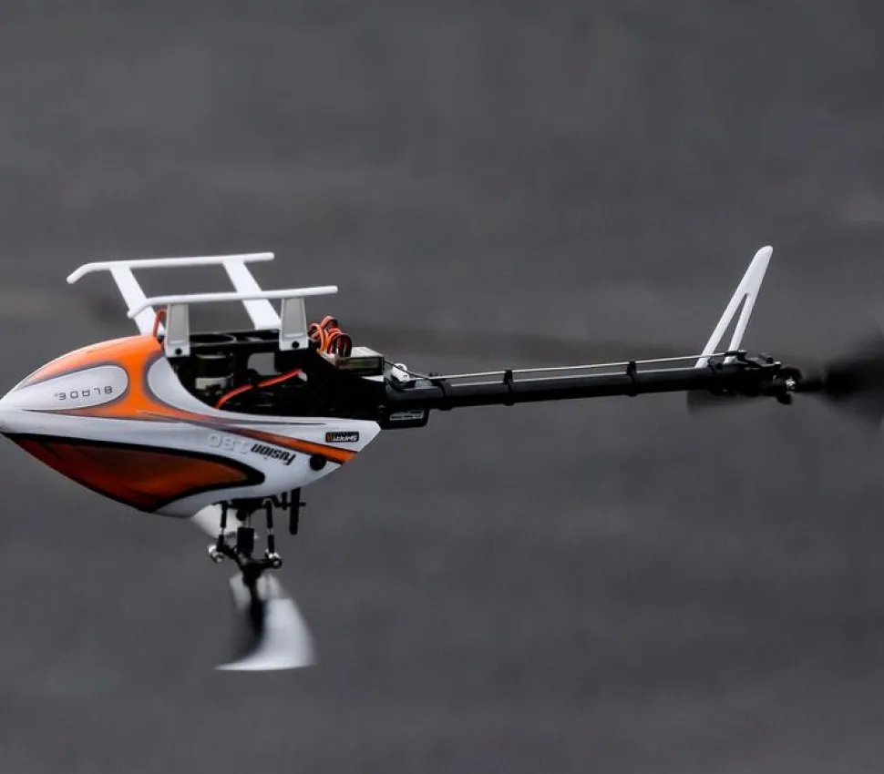 Fusion 180 Smart BNF Basic - Blade