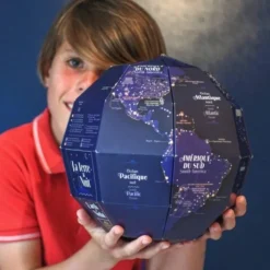 Globe à construire PHOSPHORESCENT : LA TERRE LA NUIT - Poppik