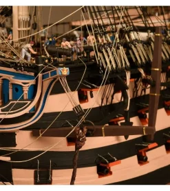 HMS VICTORY de Trafalgar - Version ANATOMIE - 1:84 - Artesania
