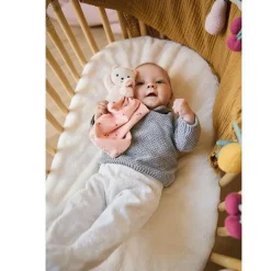 Kaloo Carré Douceur : Doudou Ours Feuilles d'amour - Kaloo