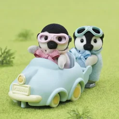 Les jumeaux Pingouin et leur voiture - Sylvanian Families