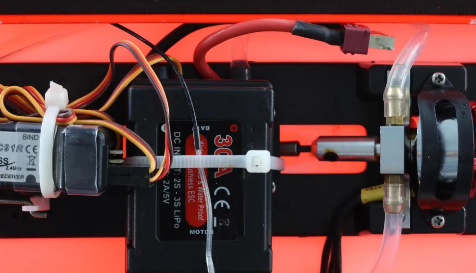 Mad Shark V2 Brushless RTR - Amewi