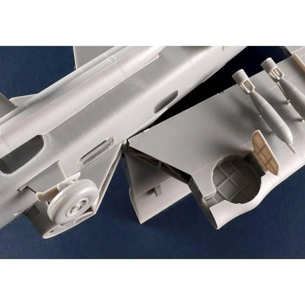 Maquette Avion : Fairey Barracuda in 1:48 - Trumpeter