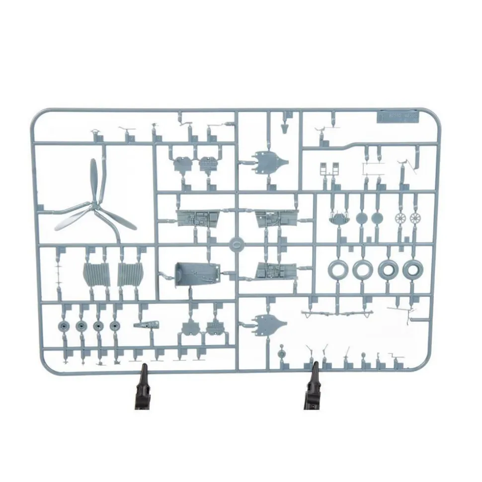 Maquette avion - P-40N Warhawk Royal Class - Eduard