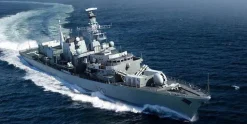 Maquette bateau : Frégate Britannique Type 23 HMS Westminster (F237) - Trumpeter
