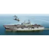 Maquette bateau : USS Iwo Jima LHD-7 - Hobby Boss