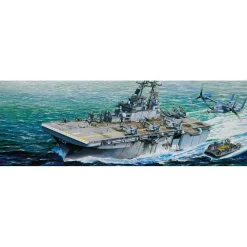 Maquette bateau : USS Wasp LHD-1 - Trumpeter
