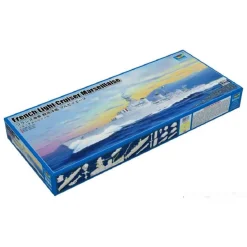 Maquette bateau : Croiseur léger français, Marseillaise - Trumpeter