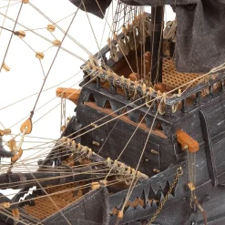 Maquette bateau en bois : Flying Dutchman - OCCRE