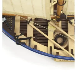 Maquette bateau en bois : H.M.S. Bounty's Jolly Boat - Artesania