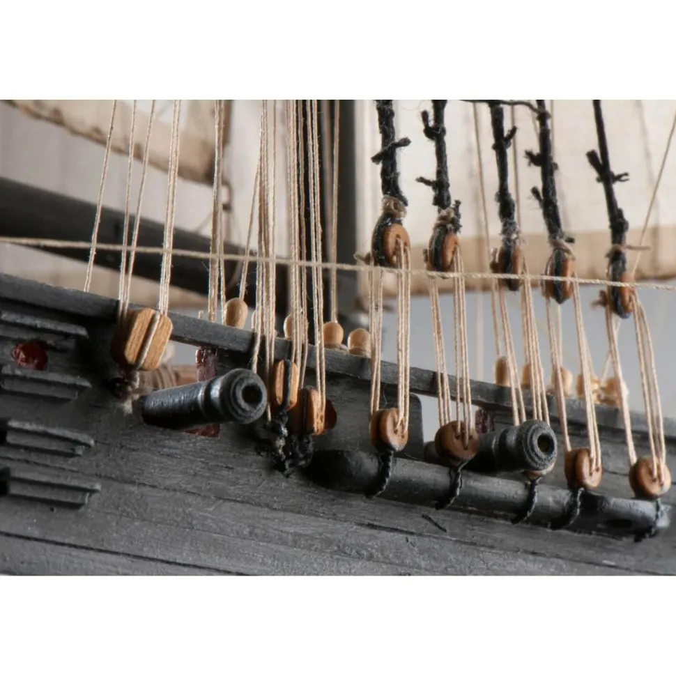 Maquette bateau en bois : Le Cerf - Dusek