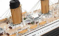 Maquette bateau en bois : RMS Titanic - OCCRE