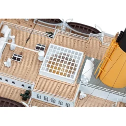 Maquette bateau en bois : RMS Titanic 1912 - Amati