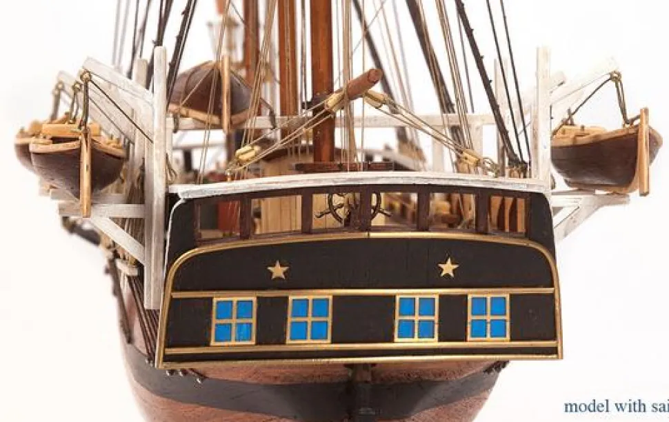 Maquette bateau en bois : Essex - OCCRE