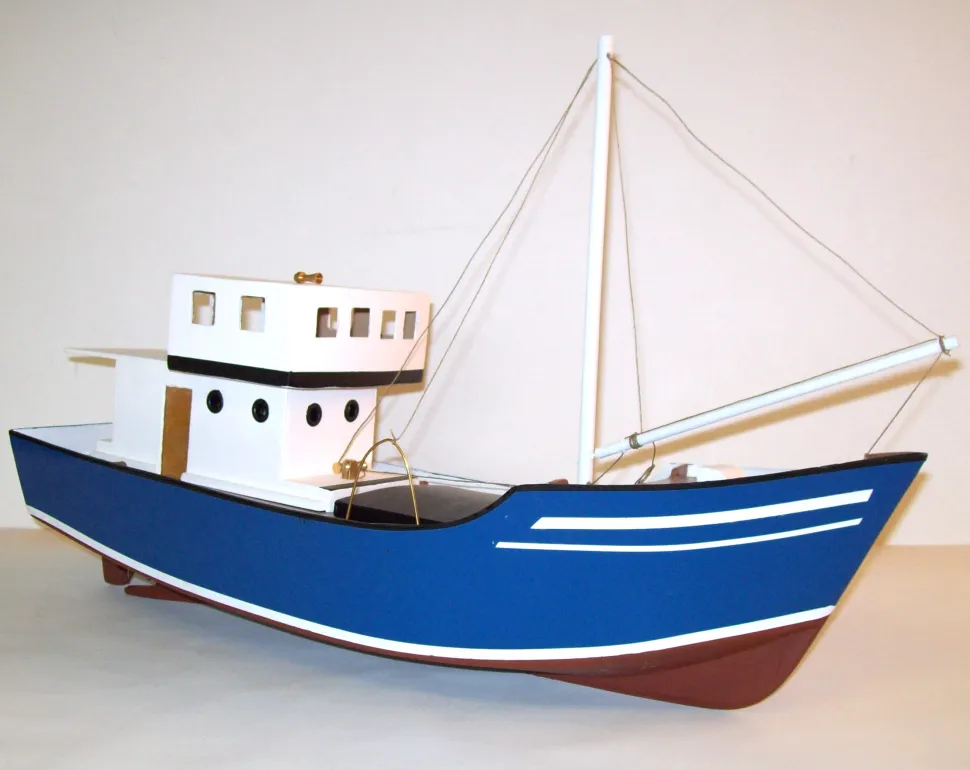 Maquette bateau en bois : Thonier - Soclaine