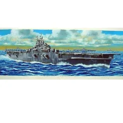 Maquette bateau : Porte-avions USS CV-13 Franklin 1944 - Trumpeter