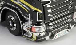 Maquette camion 1/24 : Scania R730 V8 