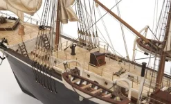 Maquette de bateau en bois : Endurance - OCCRE