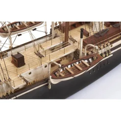 Maquette de bateau en bois : Endurance - OCCRE