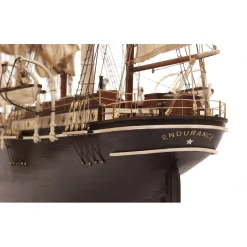 Maquette de bateau en bois : Endurance - OCCRE