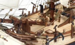 Maquette de bateau en bois : Bounty - OCCRE