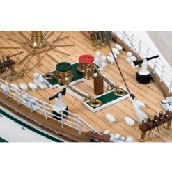 Maquette de bateau en bois : Gorch Fock - OCCRE