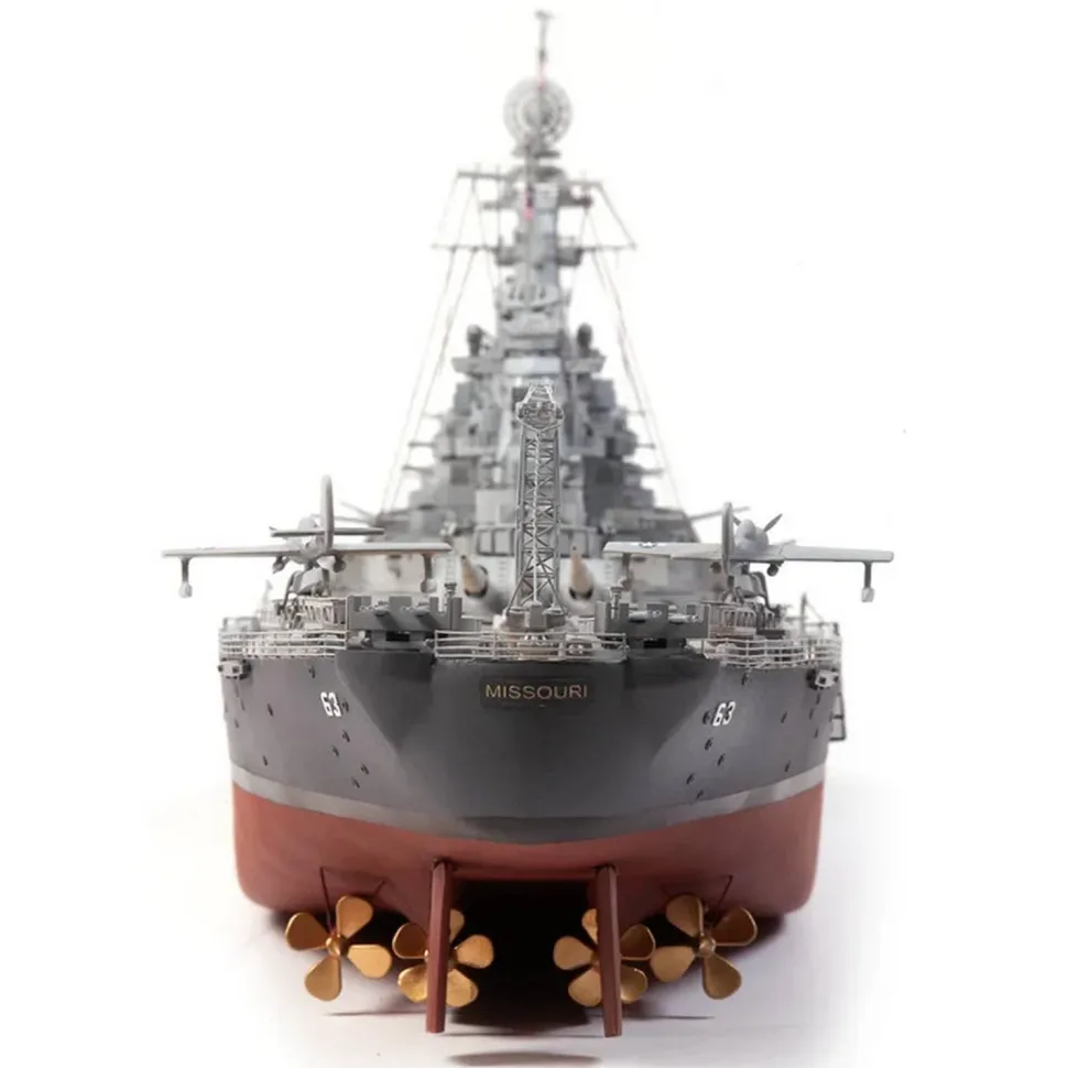 Maquette de bateau USS Missouri (BB-63) - OCCRE