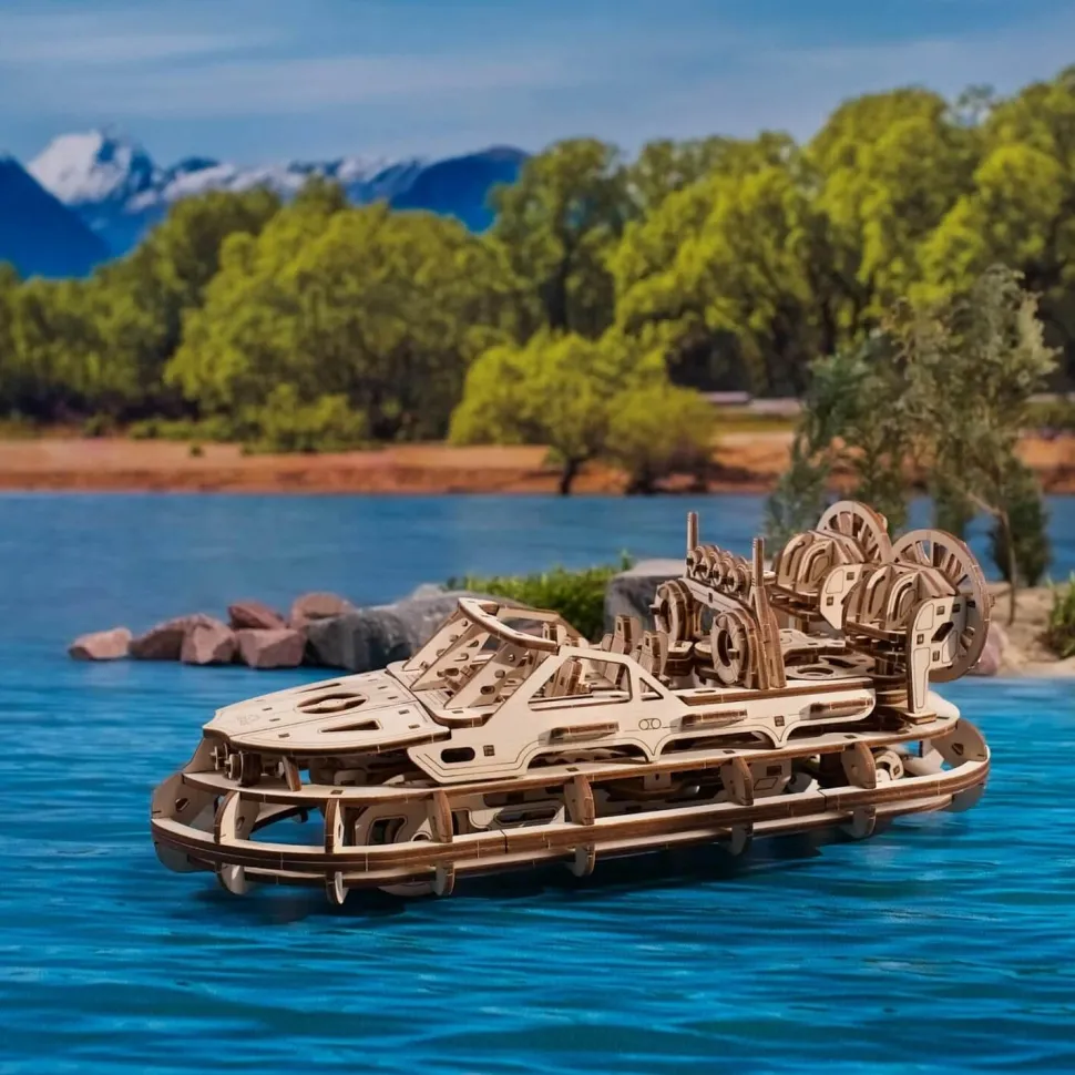 Maquette en bois : Aéroglisseur de sauvetage - Ugears