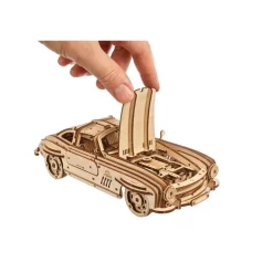 Maquette en bois : coupé sport à ailerons - Ugears