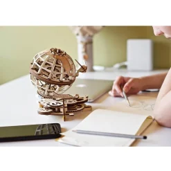 Maquette en bois : Globe - Ugears