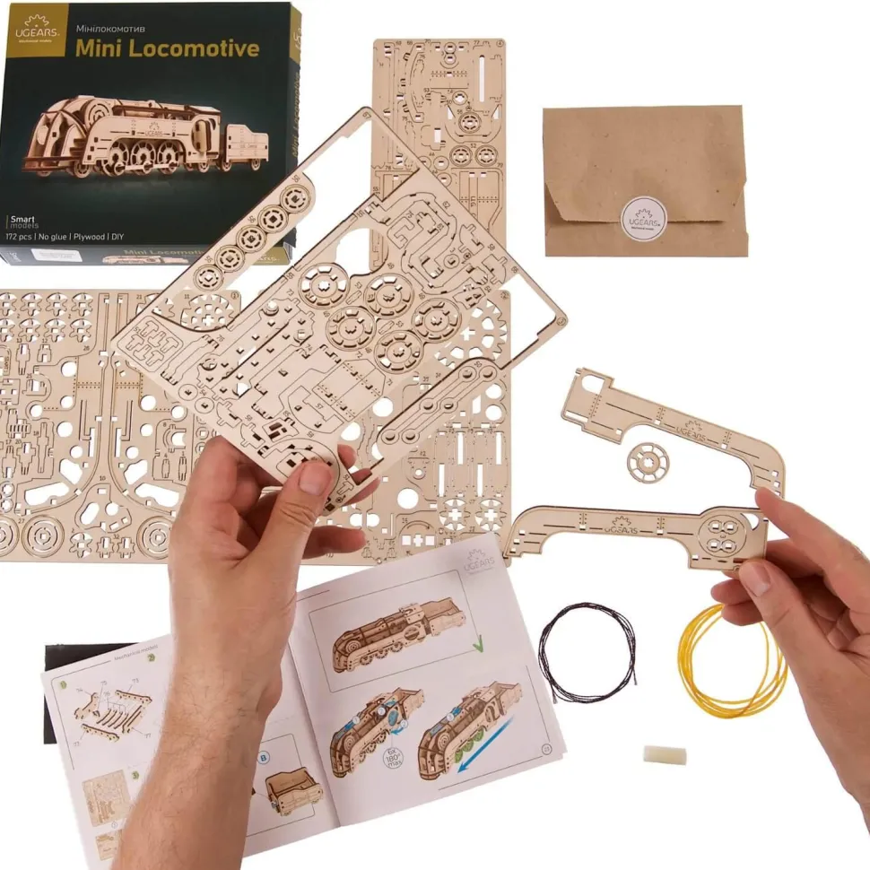 Maquette en bois : Mini Locomotive - Ugears