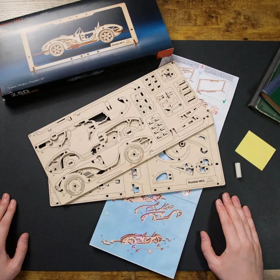 Maquette en bois : Roadster MK3 - Ugears