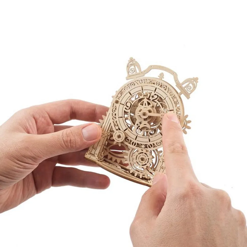 Maquette en bois : Réveil vintage - Ugears