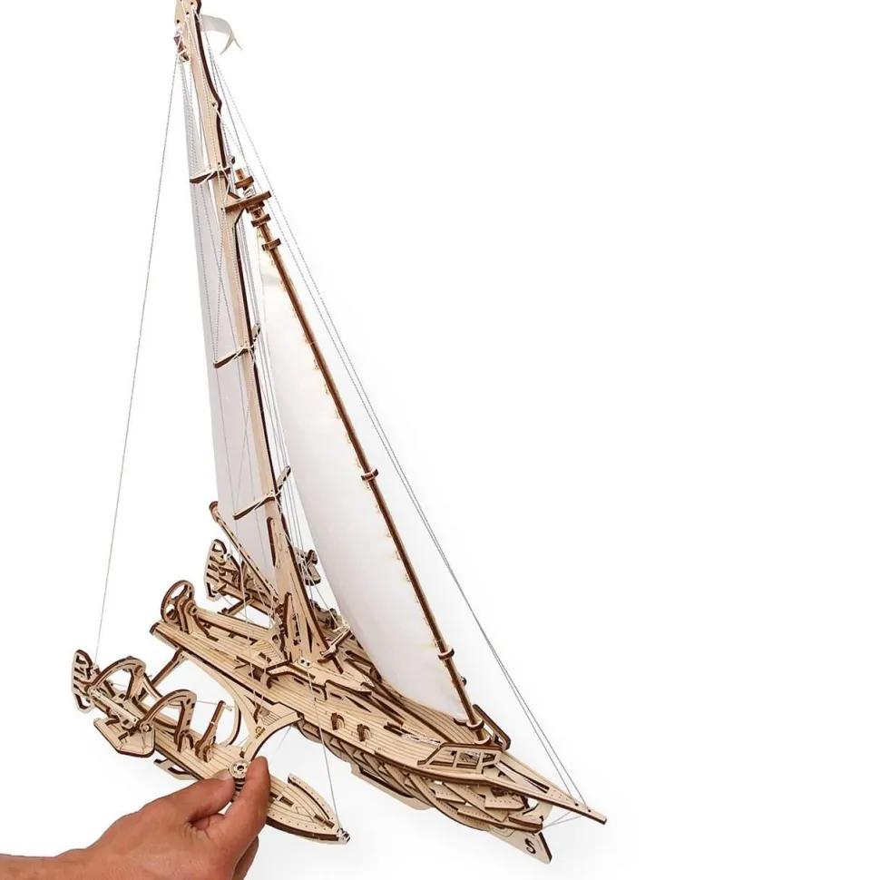 Maquette en bois : Trimaran Merihobus, modèle mécanique - Ugears