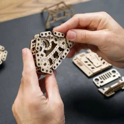 Maquette en bois : Véhicule tout terrain - Ugears