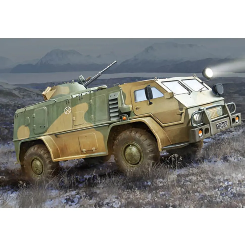 Maquette Véhicule Militaire : GAZ39371 Véhicule multi-fonction haute mobilité russe - Trumpeter