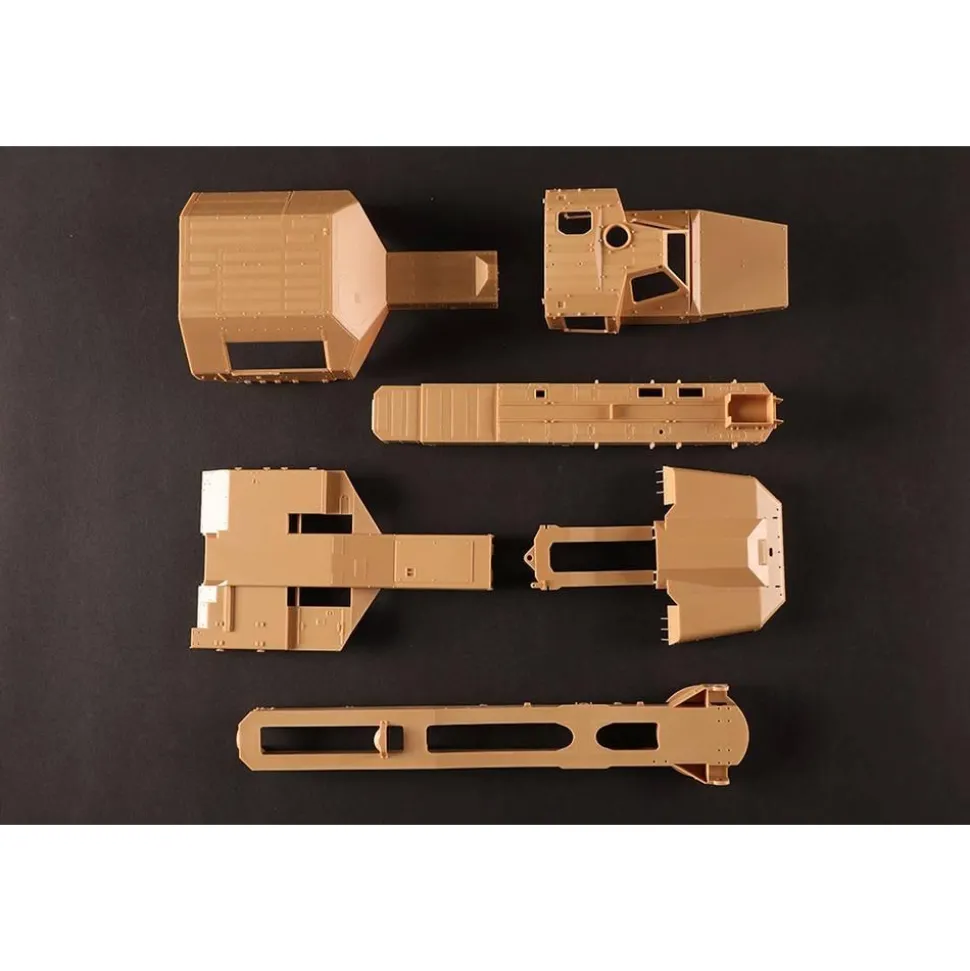 Maquette Véhicule Millitaire : Système d'artillerie Archer FH77BW L52 - Hobby Boss