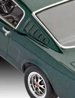 Maquette voiture : 1965 Ford Mustang 2+2 Fastback - Revell