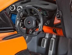 Maquette voiture : McLaren 570S - Revell