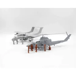 Maquettes aviation : Cobra AH-1G et Bronco OV-10A avec pilotes américains et personnel au sol - ICM