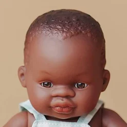 ML Poupées: POUPÉE BÉBÉ GARCON AFRICAIN HABILLÉES 21cm - Miniland