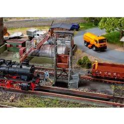 Modelisme HO : Installation de décrassage avec pièces d'entraînement - Faller