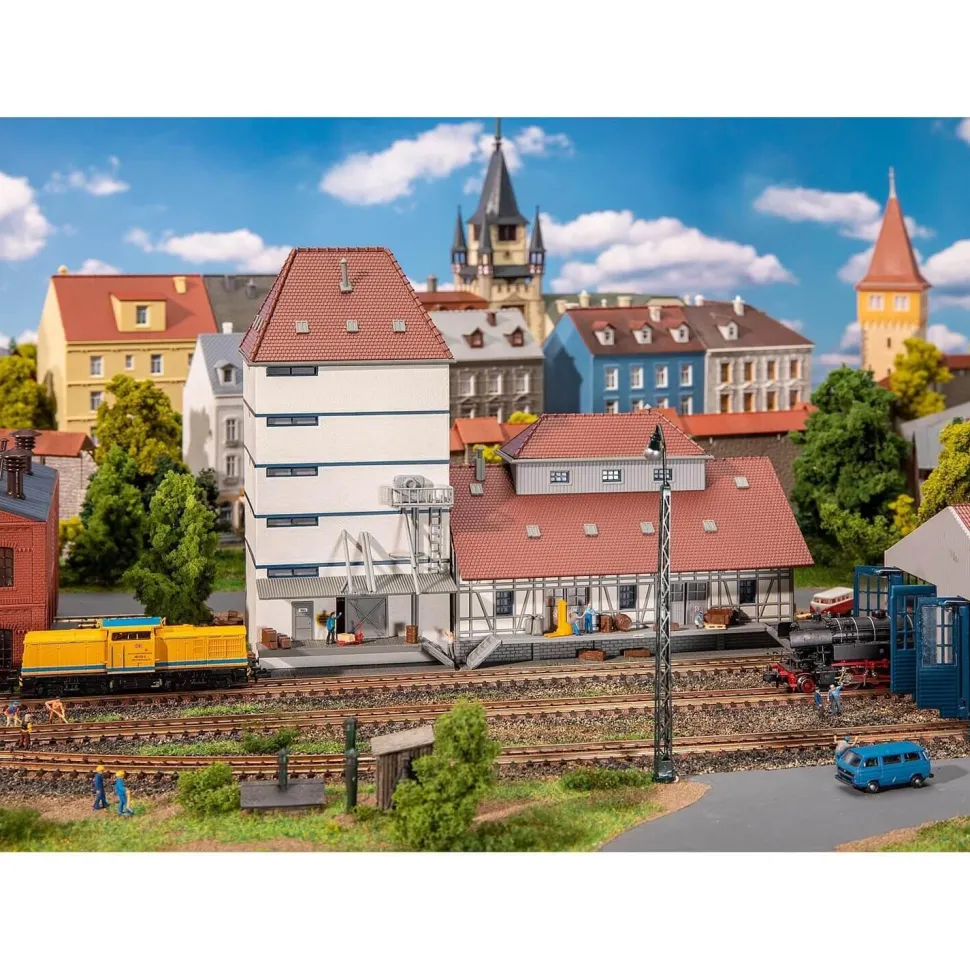 Modelisme N : Entrepôt de la coopérative - Faller